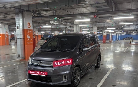 Honda Freed I, 2016 год, 1 300 000 рублей, 3 фотография