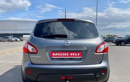 Nissan Qashqai, 2011 год, 927 000 рублей, 2 фотография
