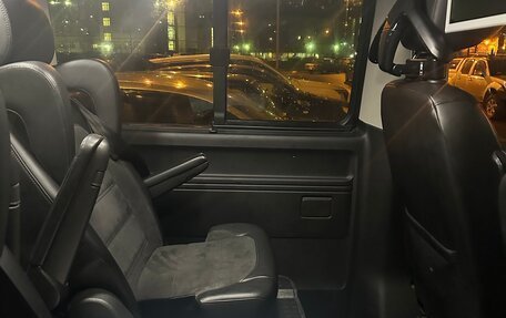 Volkswagen Multivan T6 рестайлинг, 2019 год, 7 150 000 рублей, 6 фотография