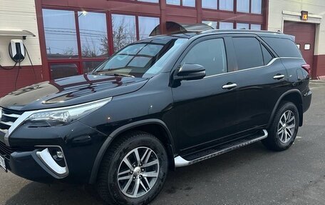 Toyota Fortuner II, 2017 год, 3 900 000 рублей, 2 фотография