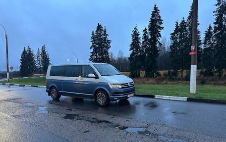 Volkswagen Multivan T6 рестайлинг, 2019 год, 7 150 000 рублей, 5 фотография