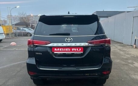 Toyota Fortuner II, 2017 год, 3 900 000 рублей, 4 фотография