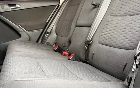 Volkswagen Tiguan I, 2011 год, 1 045 000 рублей, 10 фотография