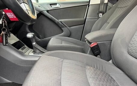 Volkswagen Tiguan I, 2011 год, 1 045 000 рублей, 13 фотография