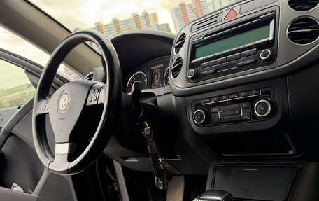 Volkswagen Tiguan I, 2011 год, 1 045 000 рублей, 14 фотография