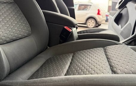 Volkswagen Tiguan I, 2011 год, 1 045 000 рублей, 15 фотография