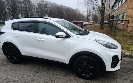 KIA Sportage IV рестайлинг, 2021 год, 2 550 000 рублей, 3 фотография