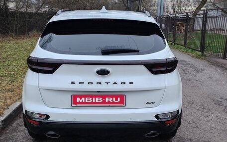 KIA Sportage IV рестайлинг, 2021 год, 2 550 000 рублей, 5 фотография