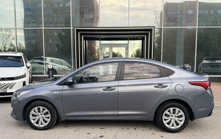 Hyundai Solaris II рестайлинг, 2017 год, 1 020 000 рублей, 4 фотография