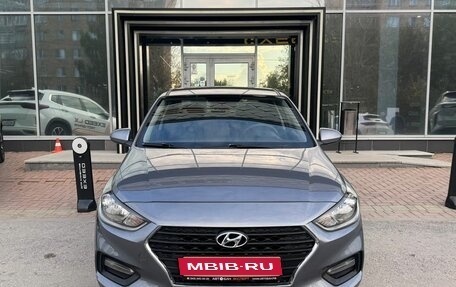 Hyundai Solaris II рестайлинг, 2017 год, 1 020 000 рублей, 2 фотография