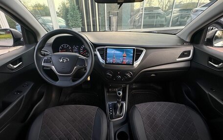 Hyundai Solaris II рестайлинг, 2017 год, 1 020 000 рублей, 15 фотография