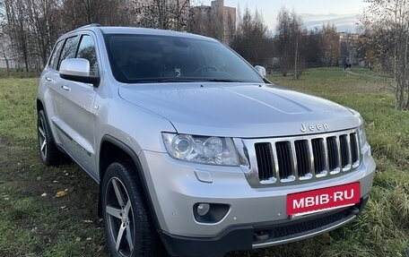 Jeep Grand Cherokee, 2012 год, 1 800 000 рублей, 4 фотография