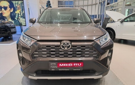 Toyota RAV4, 2020 год, 4 123 000 рублей, 2 фотография