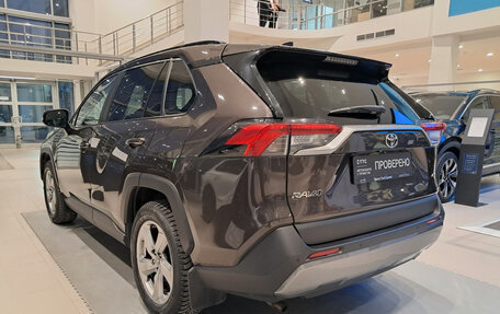 Toyota RAV4, 2020 год, 4 123 000 рублей, 8 фотография