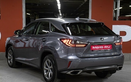 Lexus RX IV рестайлинг, 2019 год, 4 749 000 рублей, 7 фотография