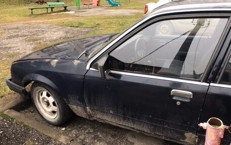 Opel Rekord E, 1983 год, 60 034 рублей, 10 фотография