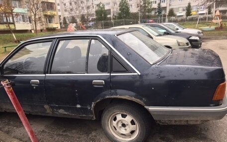 Opel Rekord E, 1983 год, 60 034 рублей, 11 фотография