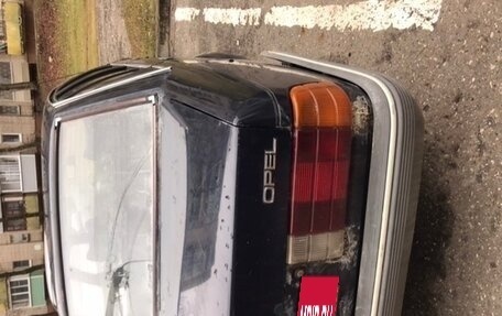 Opel Rekord E, 1983 год, 60 034 рублей, 8 фотография