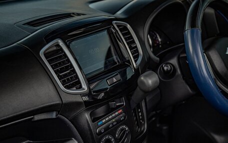 Suzuki Solio II, 2015 год, 671 000 рублей, 19 фотография