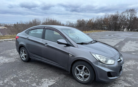 Hyundai Solaris II рестайлинг, 2011 год, 535 000 рублей, 7 фотография