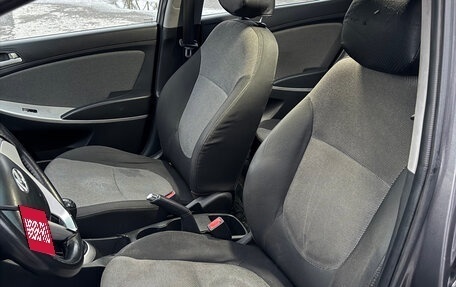 Hyundai Solaris II рестайлинг, 2011 год, 535 000 рублей, 12 фотография