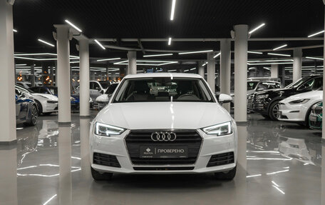 Audi A4, 2019 год, 2 690 000 рублей, 3 фотография