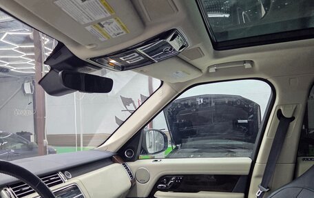 Land Rover Range Rover IV рестайлинг, 2020 год, 7 600 000 рублей, 25 фотография