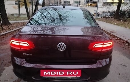 Volkswagen Passat B8 рестайлинг, 2018 год, 1 730 000 рублей, 25 фотография