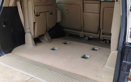 Toyota Land Cruiser 200, 2010 год, 3 450 000 рублей, 9 фотография