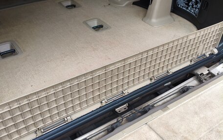 Toyota Land Cruiser 200, 2010 год, 3 450 000 рублей, 10 фотография