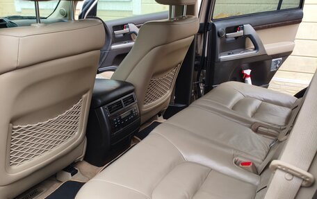 Toyota Land Cruiser 200, 2010 год, 3 450 000 рублей, 12 фотография