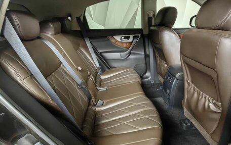 Infiniti QX70, 2014 год, 1 795 000 рублей, 12 фотография