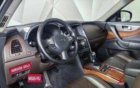 Infiniti QX70, 2014 год, 1 795 000 рублей, 14 фотография