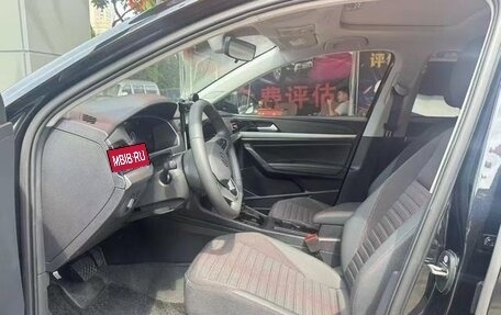 Volkswagen Lavida, 2024 год, 1 850 000 рублей, 9 фотография