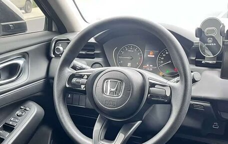 Honda Vezel, 2024 год, 2 284 000 рублей, 5 фотография