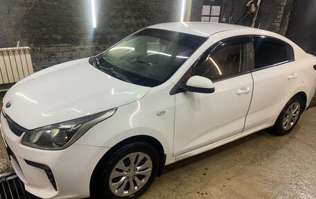 KIA Rio IV, 2018 год, 801 111 рублей, 5 фотография