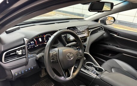 Toyota Camry, 2023 год, 3 950 000 рублей, 15 фотография