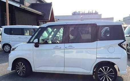 Toyota Roomy I, 2022 год, 931 000 рублей, 4 фотография