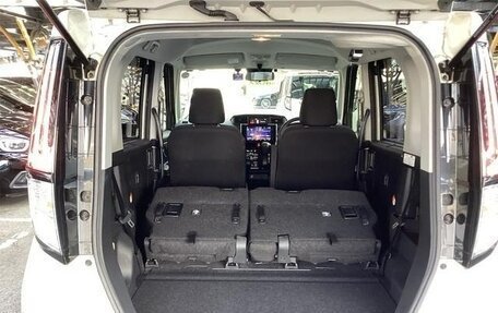 Toyota Roomy I, 2022 год, 931 000 рублей, 11 фотография