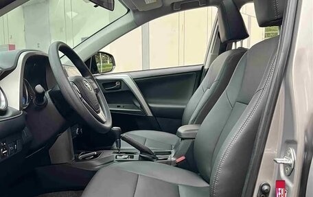 Toyota RAV4, 2019 год, 2 270 000 рублей, 8 фотография