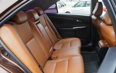 Toyota Camry, 2017 год, 2 419 000 рублей, 7 фотография