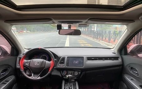 Honda Vezel, 2022 год, 1 500 000 рублей, 10 фотография