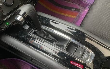 Honda Vezel, 2022 год, 1 500 000 рублей, 5 фотография