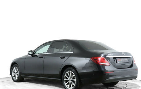 Mercedes-Benz E-Класс, 2019 год, 1 998 000 рублей, 7 фотография