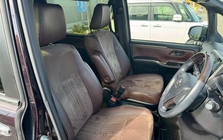 Toyota Esquire I, 2021 год, 1 900 000 рублей, 7 фотография