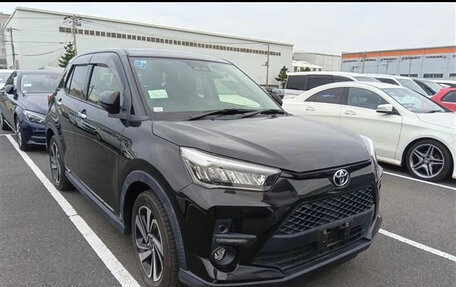 Toyota Raize I, 2021 год, 1 485 000 рублей, 2 фотография