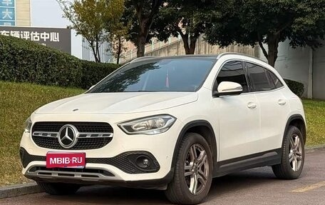 Mercedes-Benz GLA, 2023 год, 2 290 000 рублей, 1 фотография