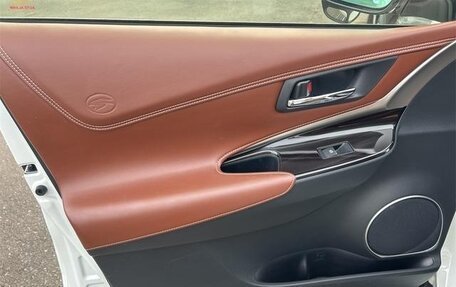 Toyota Harrier, 2020 год, 2 590 000 рублей, 19 фотография