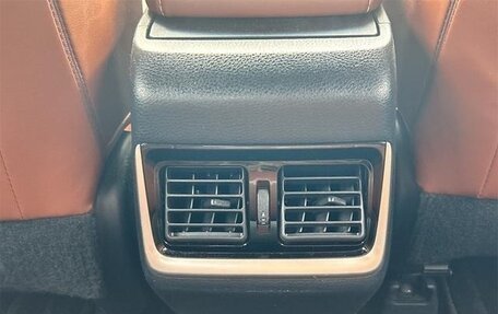 Toyota Harrier, 2020 год, 2 590 000 рублей, 31 фотография