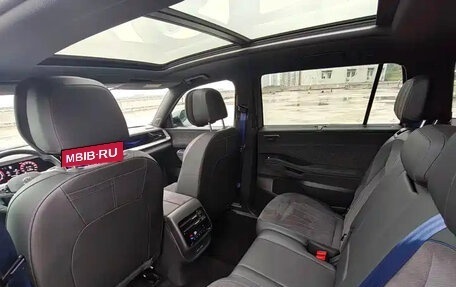 Volkswagen Teramont, 2025 год, 4 210 999 рублей, 22 фотография